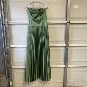 NWT ABERCROMBIE LONG GREEN DRESS